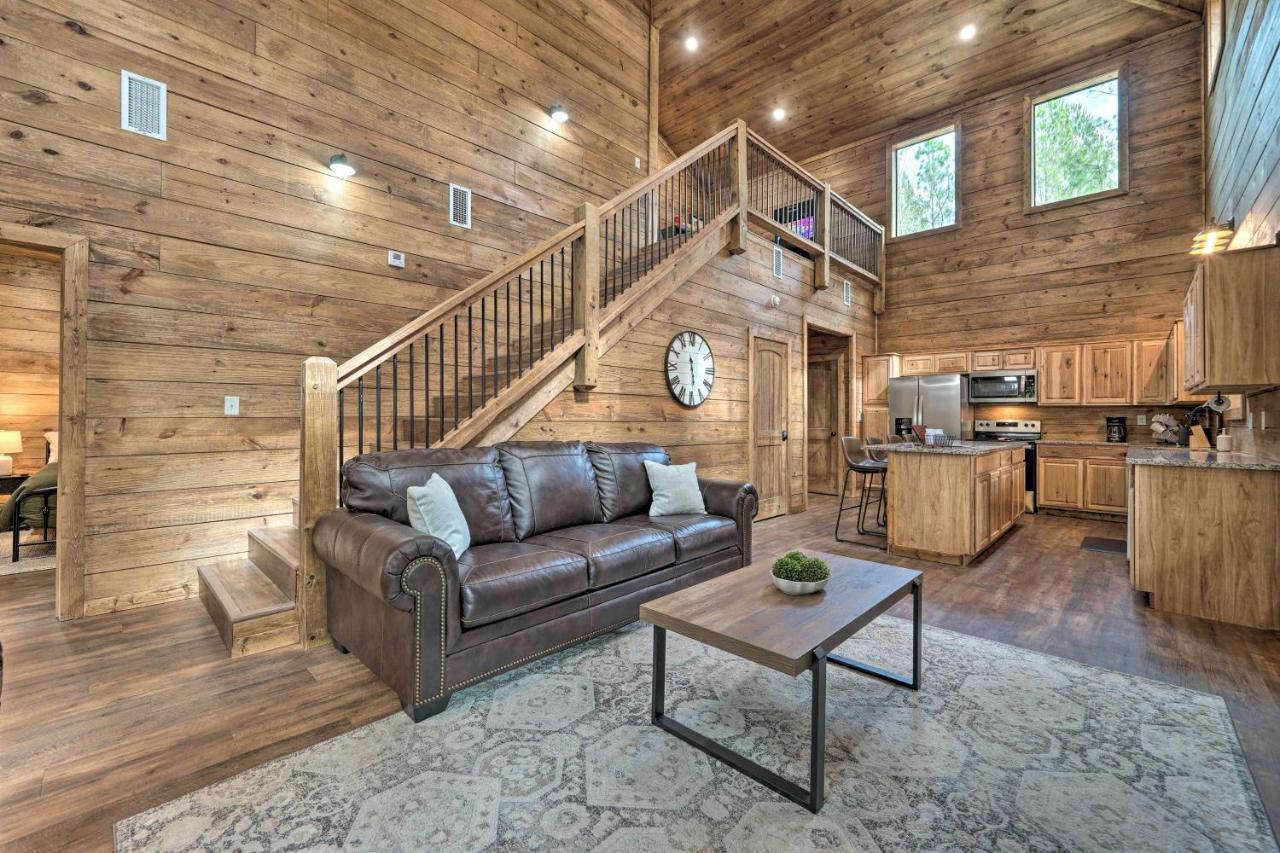 Sutton Ridge Cabin Rental Hot Tub And Swing Set! Broken Bow Kültér fotó