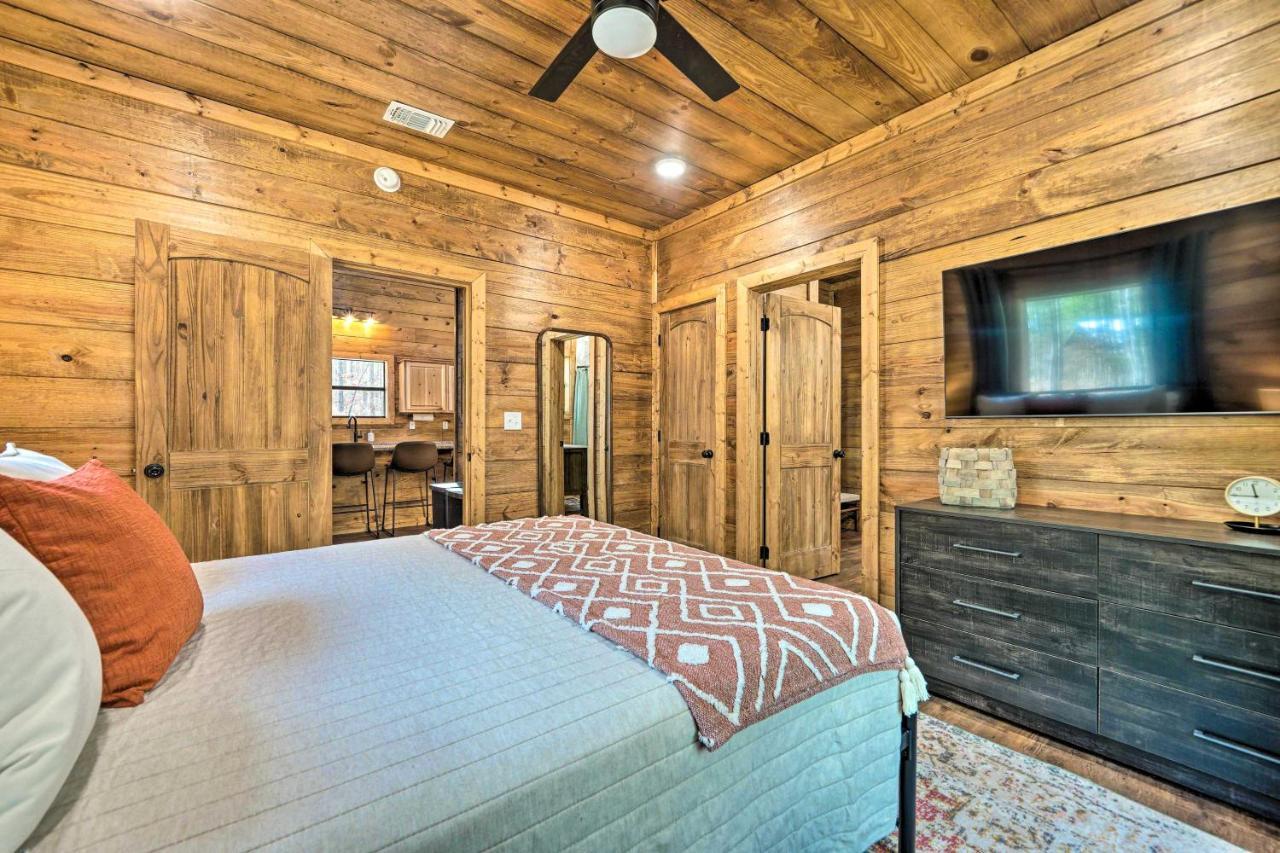Sutton Ridge Cabin Rental Hot Tub And Swing Set! Broken Bow Kültér fotó