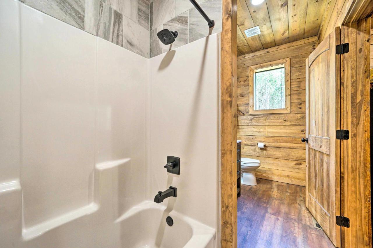 Sutton Ridge Cabin Rental Hot Tub And Swing Set! Broken Bow Kültér fotó