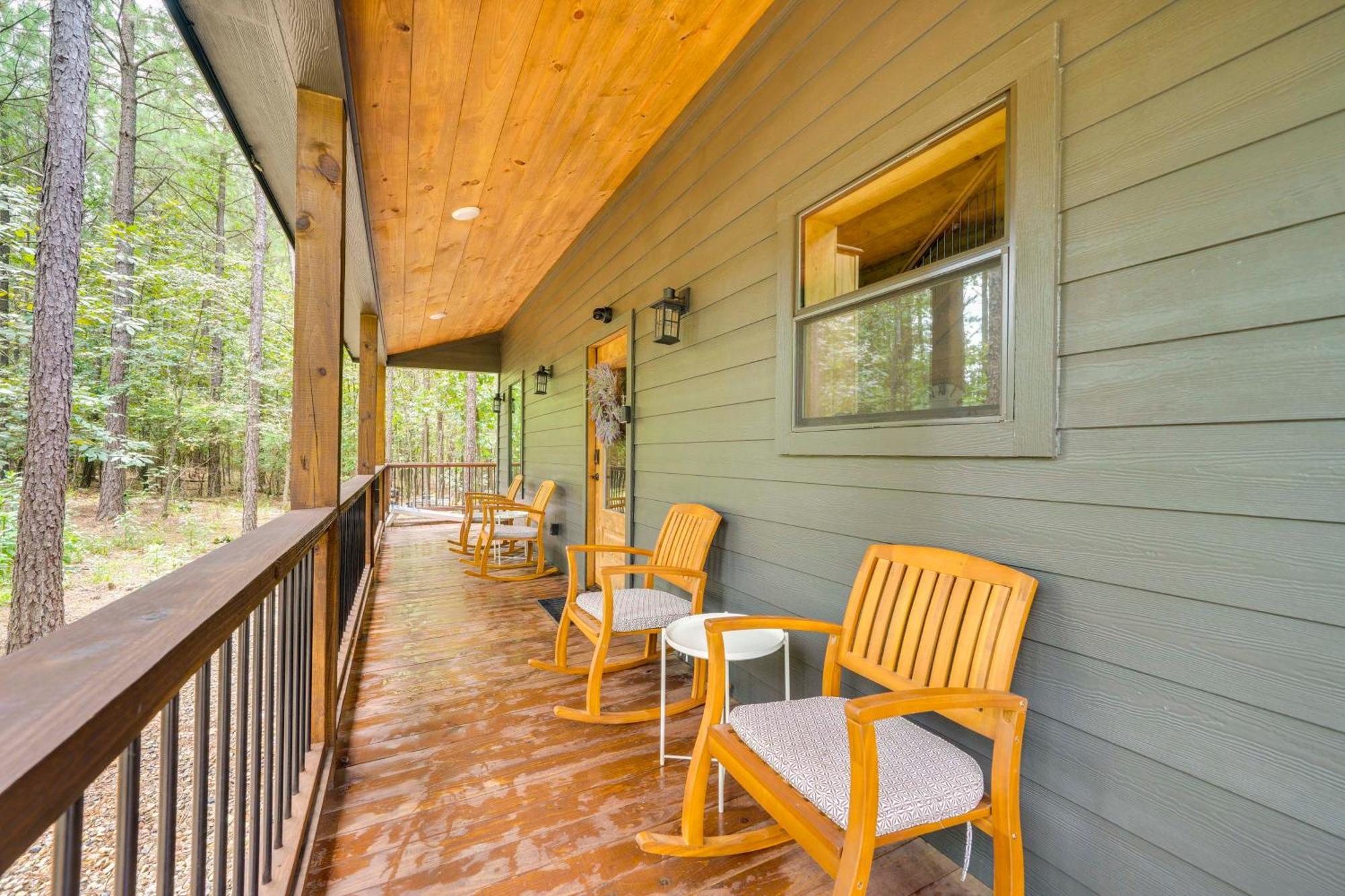 Sutton Ridge Cabin Rental Hot Tub And Swing Set! Broken Bow Kültér fotó