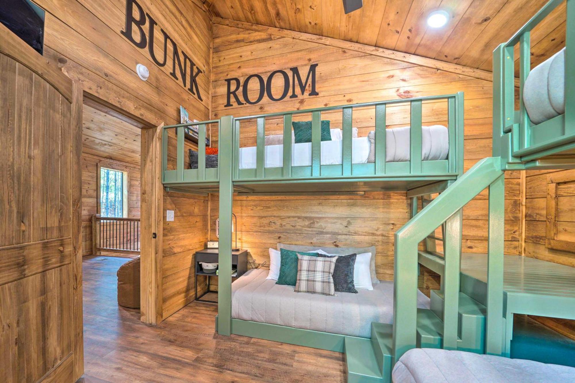 Sutton Ridge Cabin Rental Hot Tub And Swing Set! Broken Bow Kültér fotó